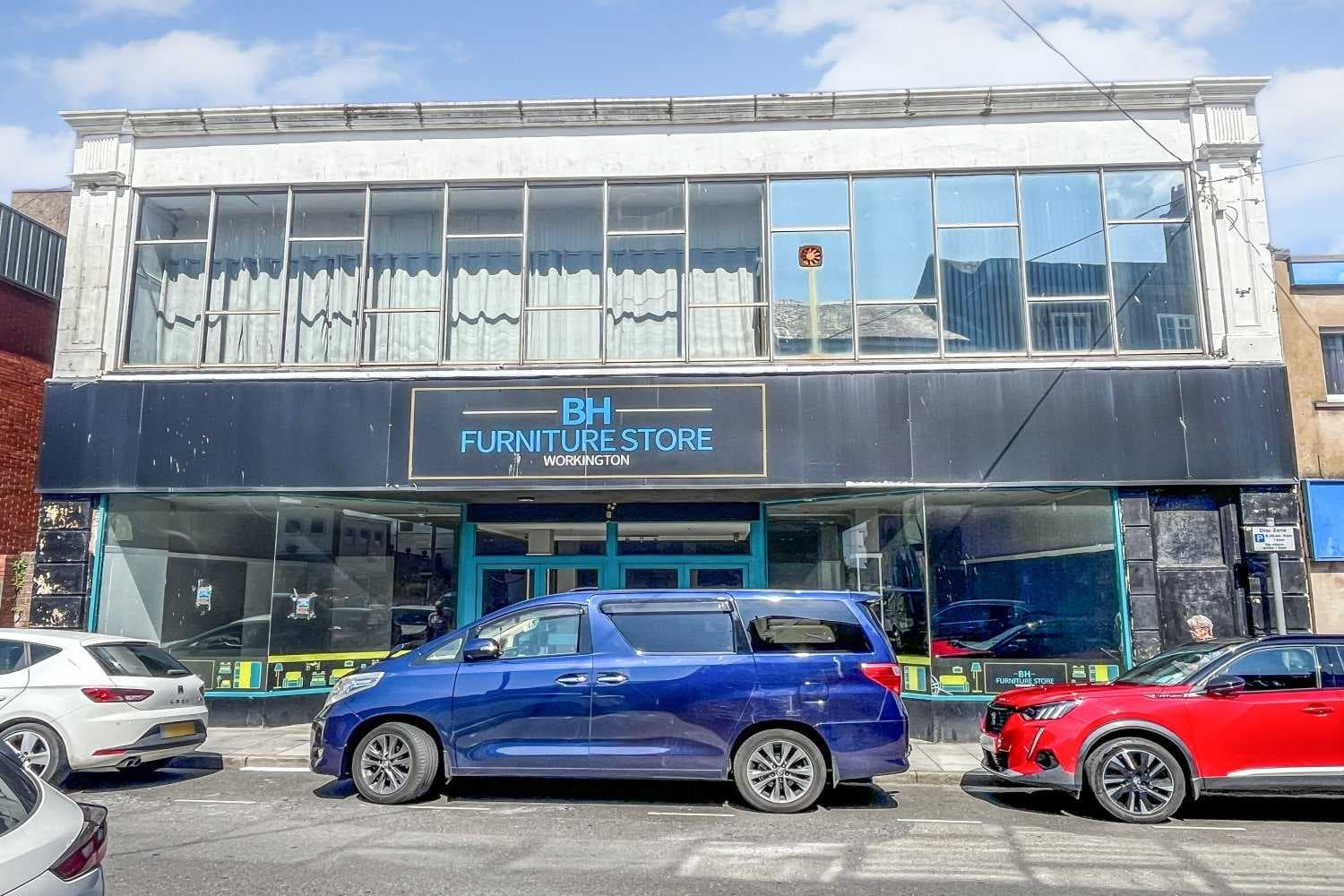 Freehold Retail / Development Opportunity