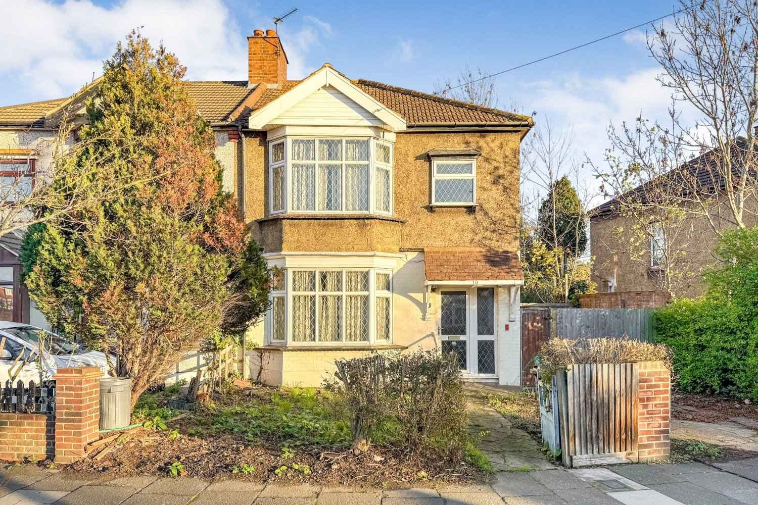 Three Bedroom End of Terraced House