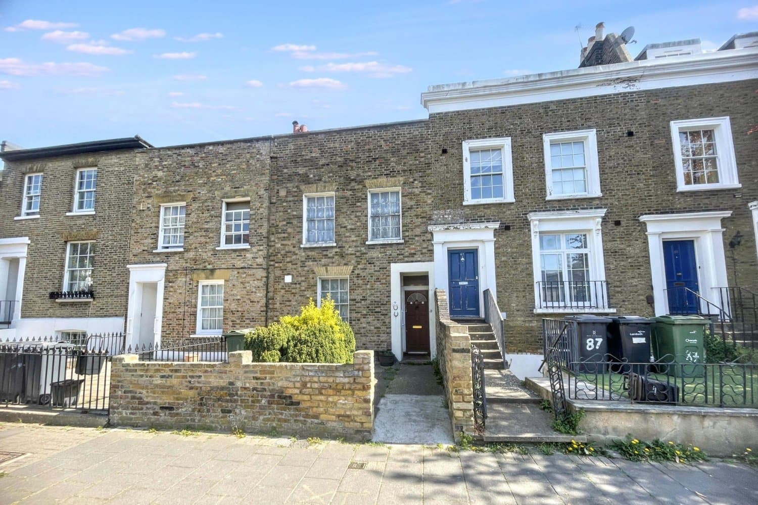 Two Bedroom Terraced House with Rear Garden