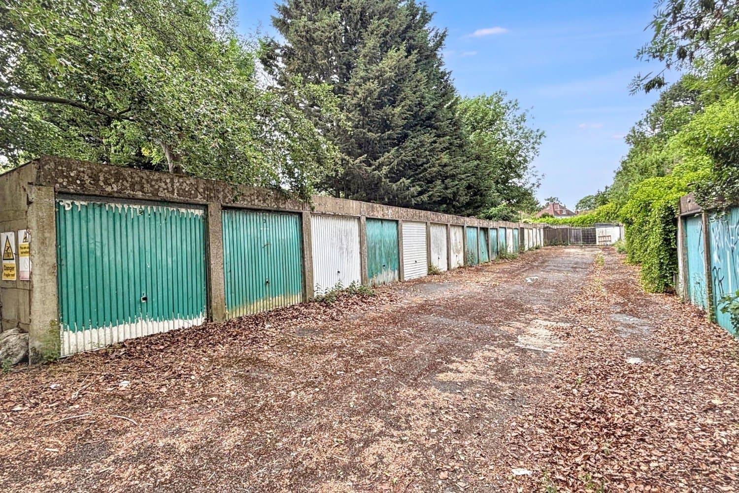 Garages 2-49