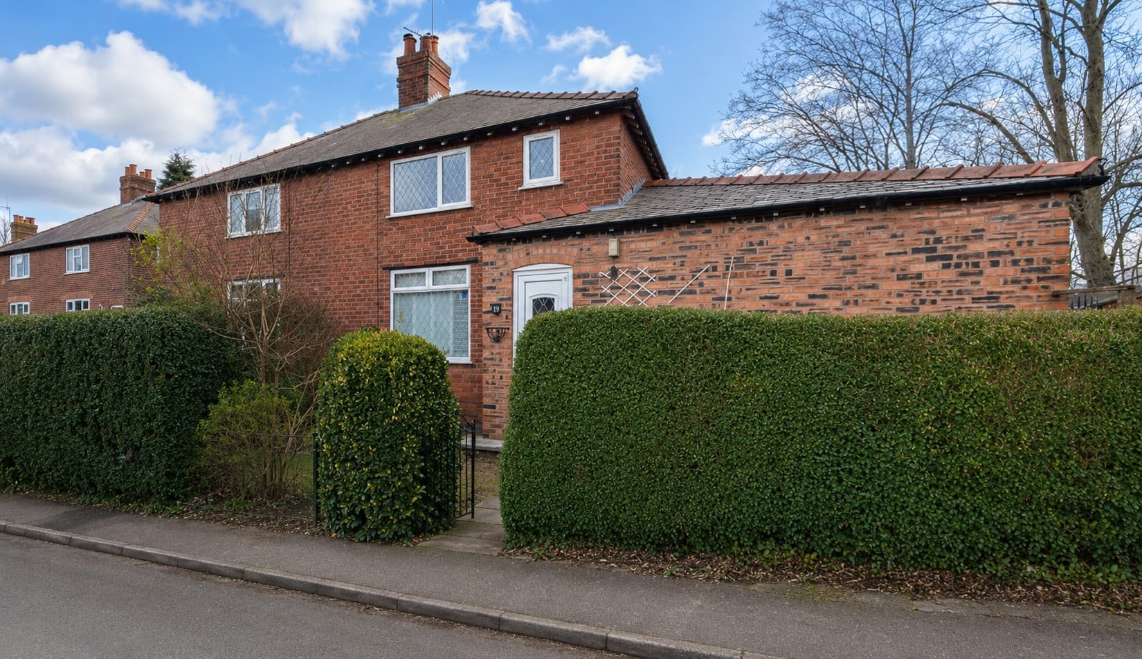 4 Bed Semi-Detached House For Sale