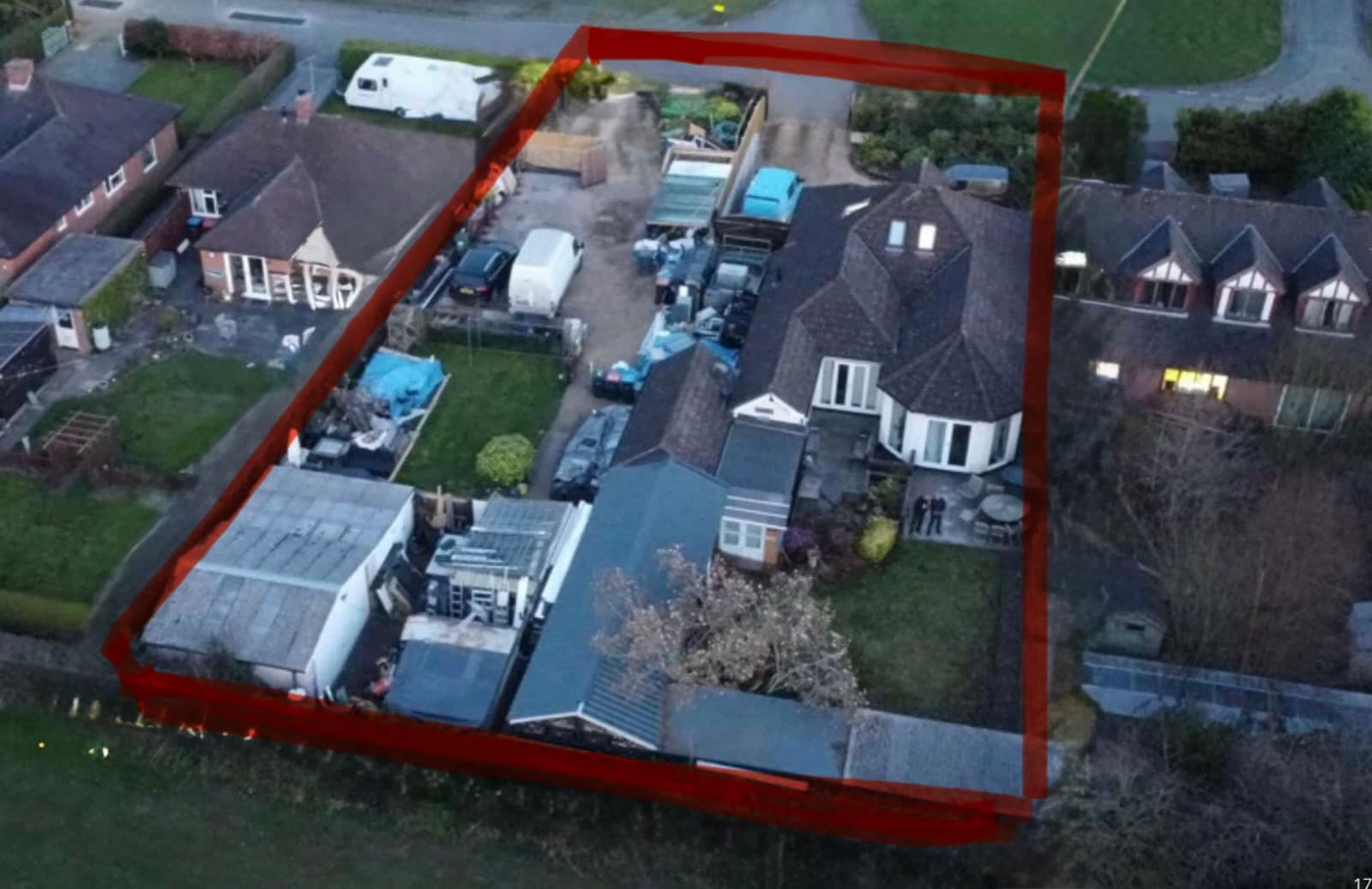 4 Bedroom Detached Bungalow with Annex