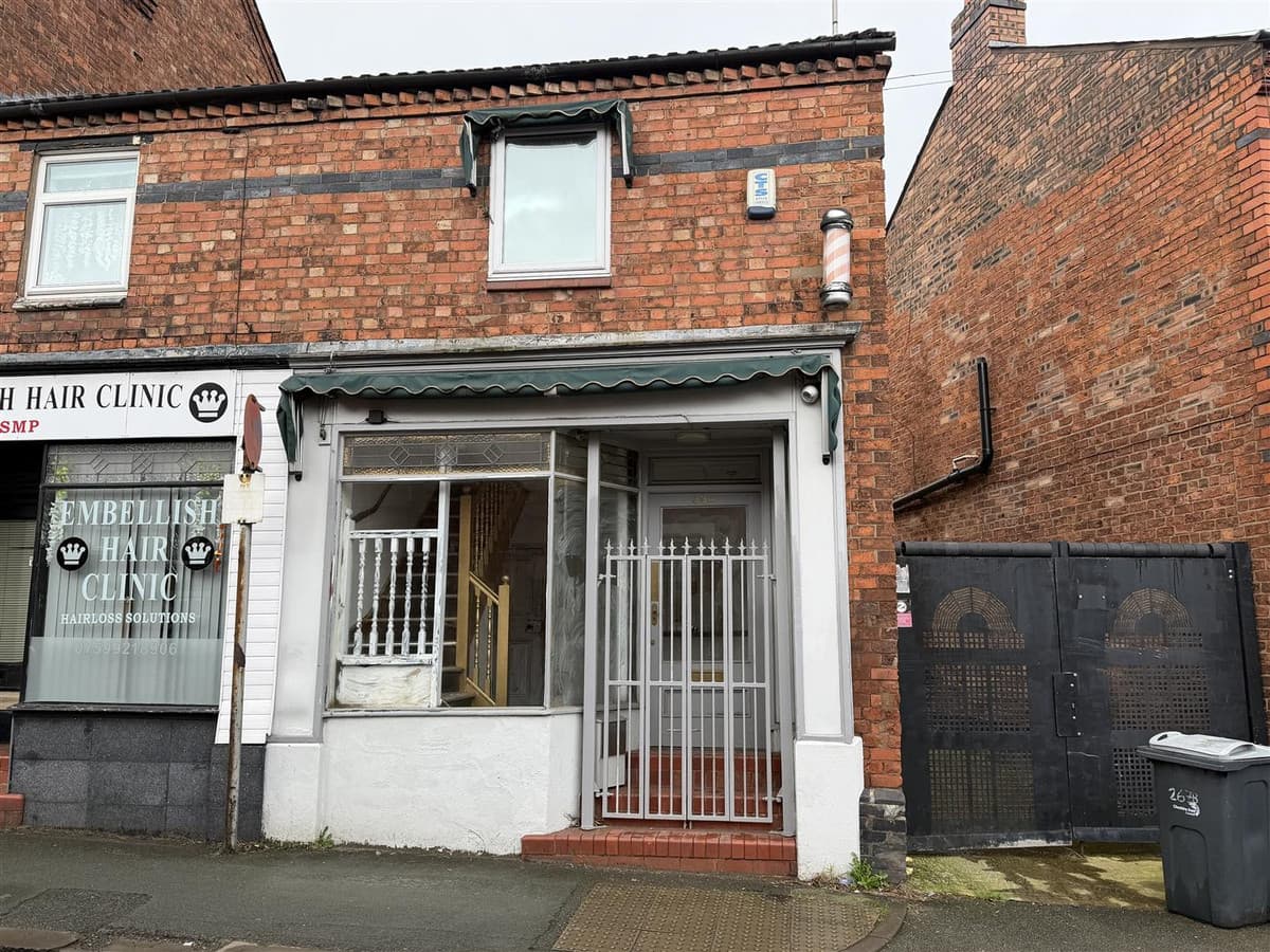 Former Barbers Premises on Stewart Street