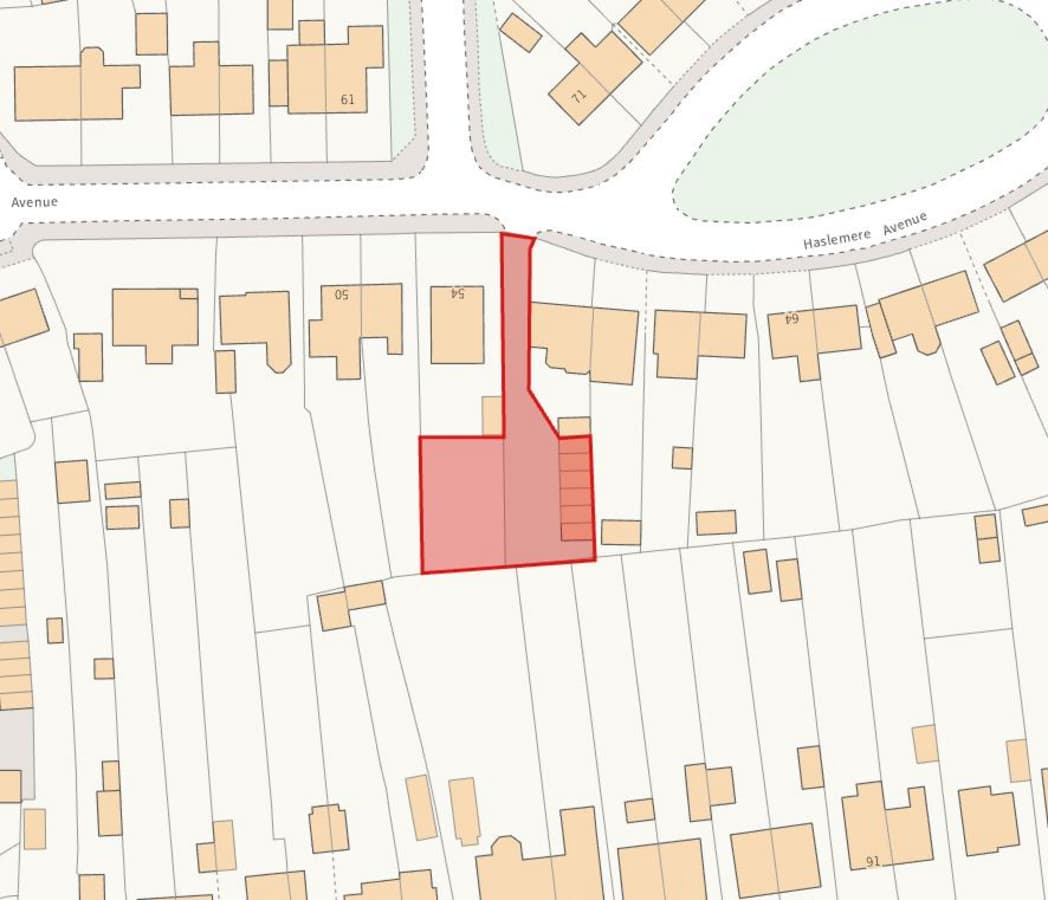 Land Comprising 6 Domestic Garages with Potential for Alternative Uses