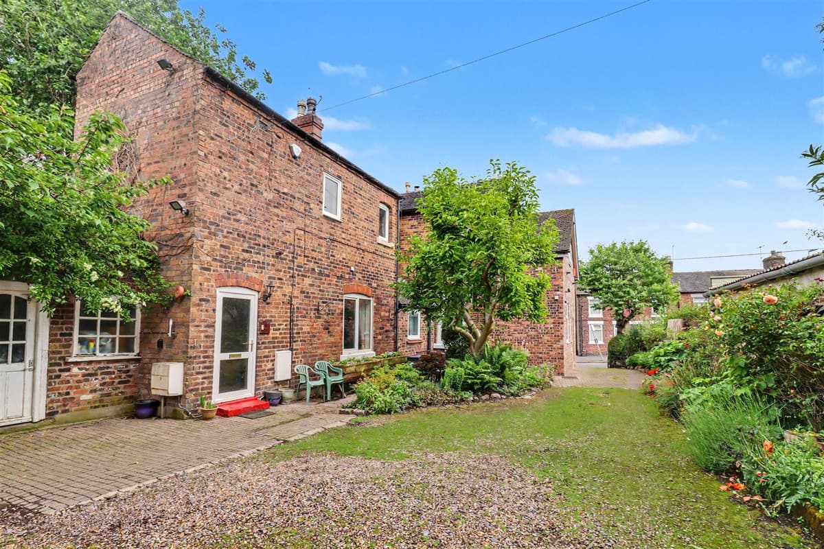 Period 2 Bedroom Semi-Detached House