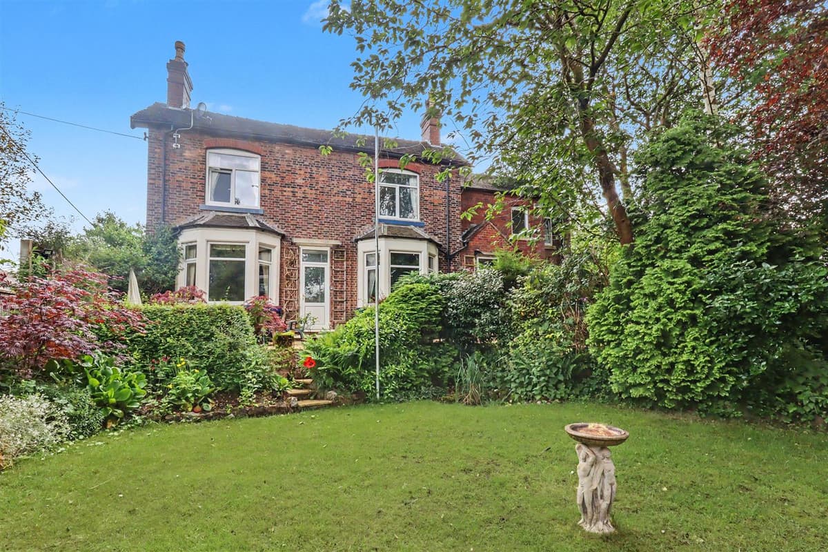 Period 3 Bedroom Semi-detached House