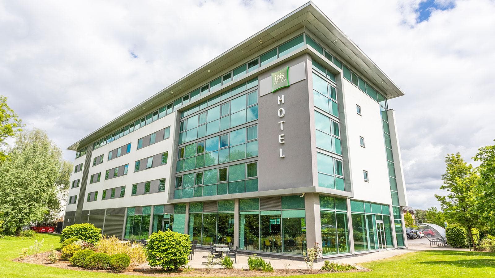 Substantial Long Let Hotel Ground Rent Investment