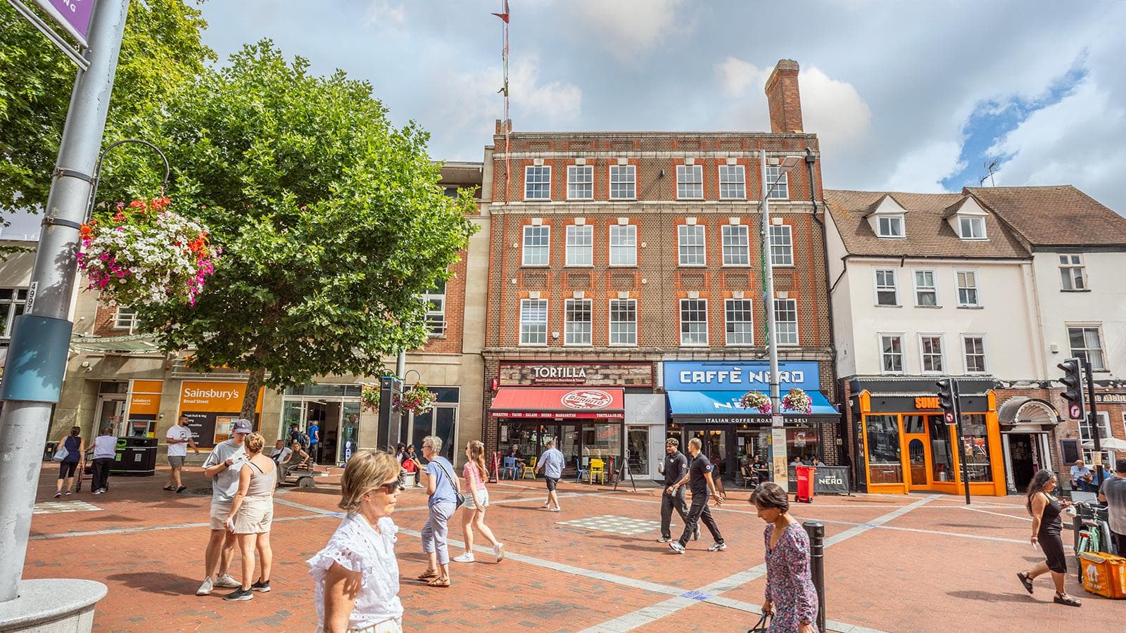 Prominent Freehold High Street Retail and Dental Surgery Investment
