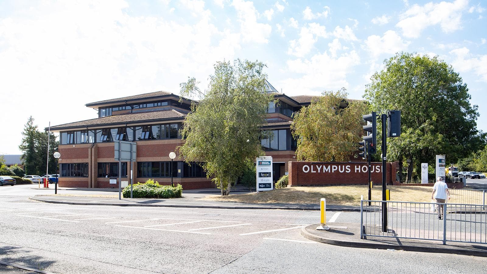 Freehold Office Investment with Future Development Potential