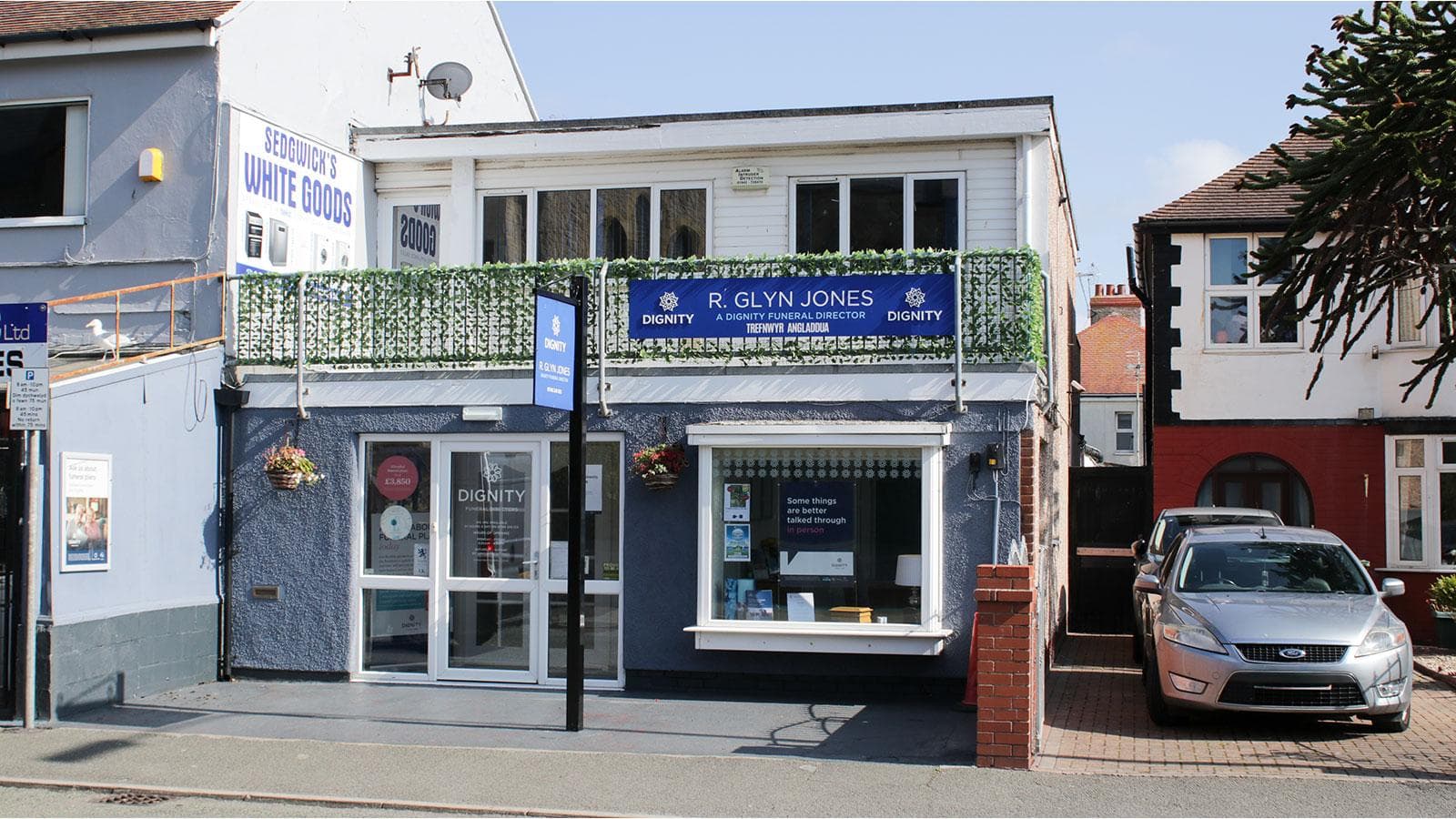 Freehold Commercial & Residential Development Opportunity