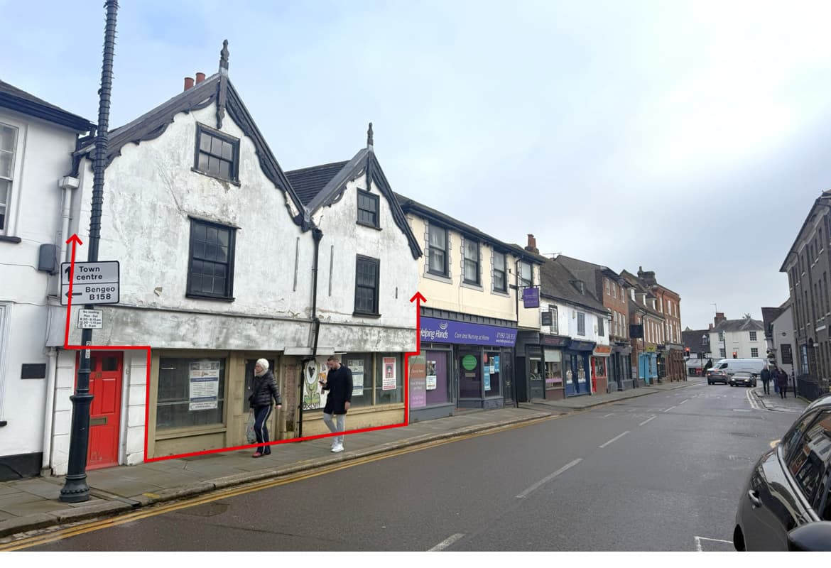 Vacant Commercial Building with Planning for 3 Flats