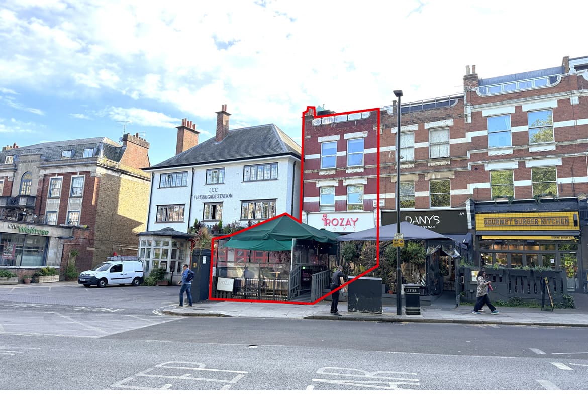Freehold Investment - Restaurant & 2 Flats