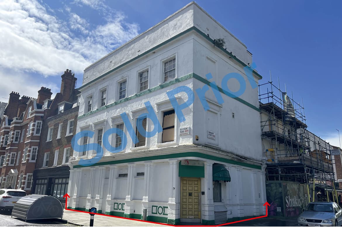 Freehold Vacant Former 5,038 sq ft Private Members Club with Residential Development Potential