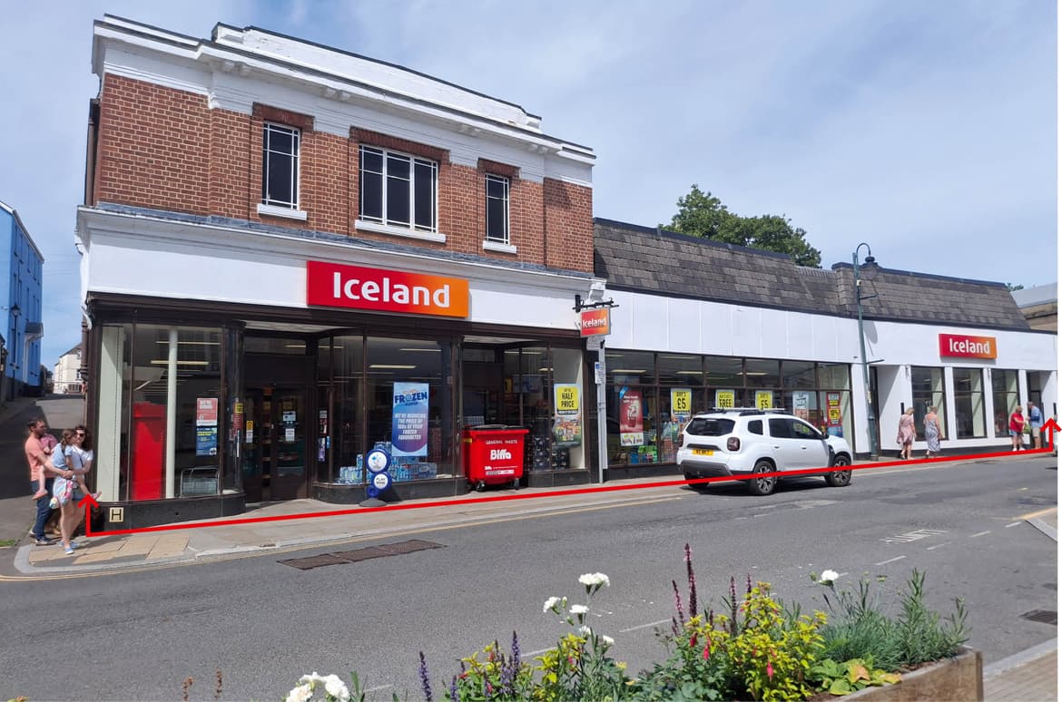 Freehold Supermarket Investment let to Iceland Foods Ltd – Gross Yield 10.9%