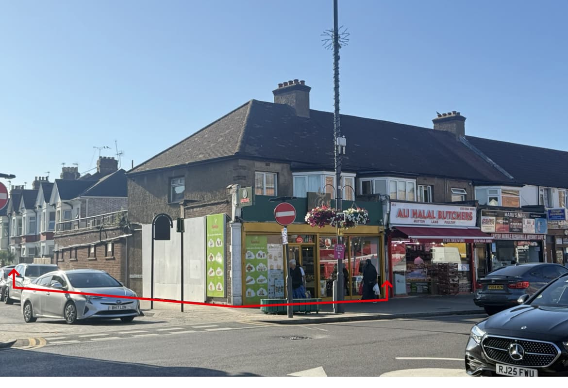 Freehold Investment - Shop & 2 Bed Flat - Gross Yield 7.8%