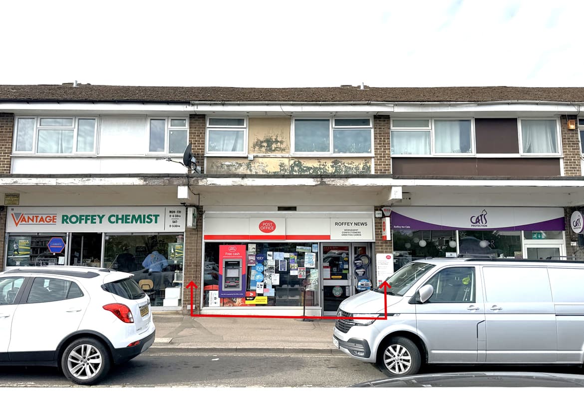 Freehold Investment - Shop & 2 Bed Flat - Gross Yield 8.7%