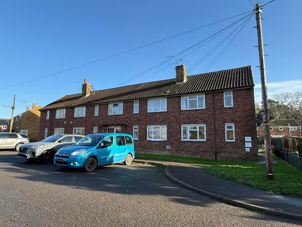 Ground Floor Flat For Improvement