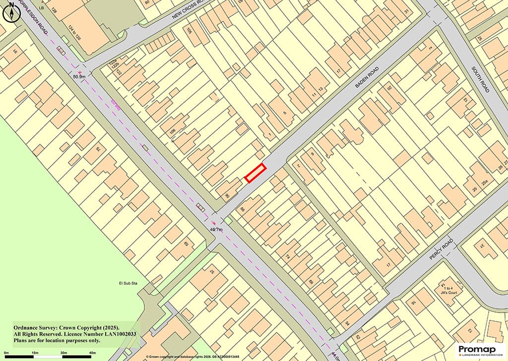 Spacious Double Garage And Driveway Close To Town Centre