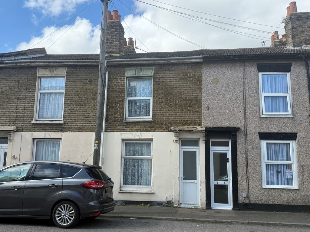 Three-Bedroom Terrace House