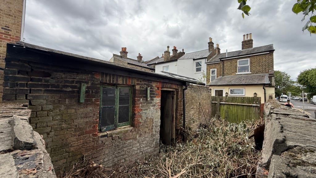 Parcel Of Land With Existing Outbuilding