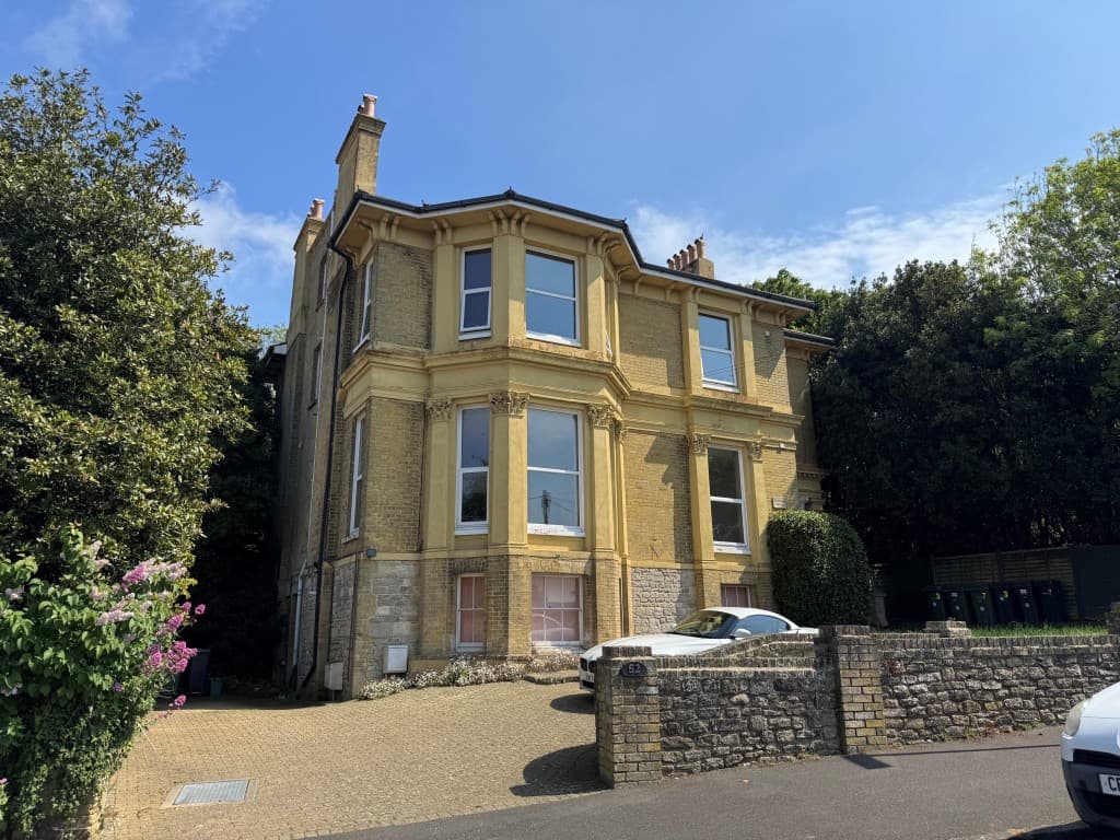 One-Bedroom Flat With Attractive View For Investment Or Occupation