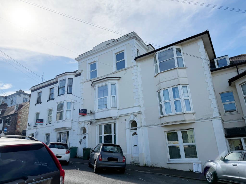 Ground-Floor Flat For Investment