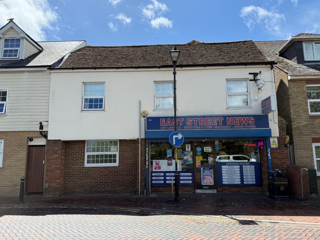 Mixed Use Investment In Town Centre - Five Flats And Commercial Unit