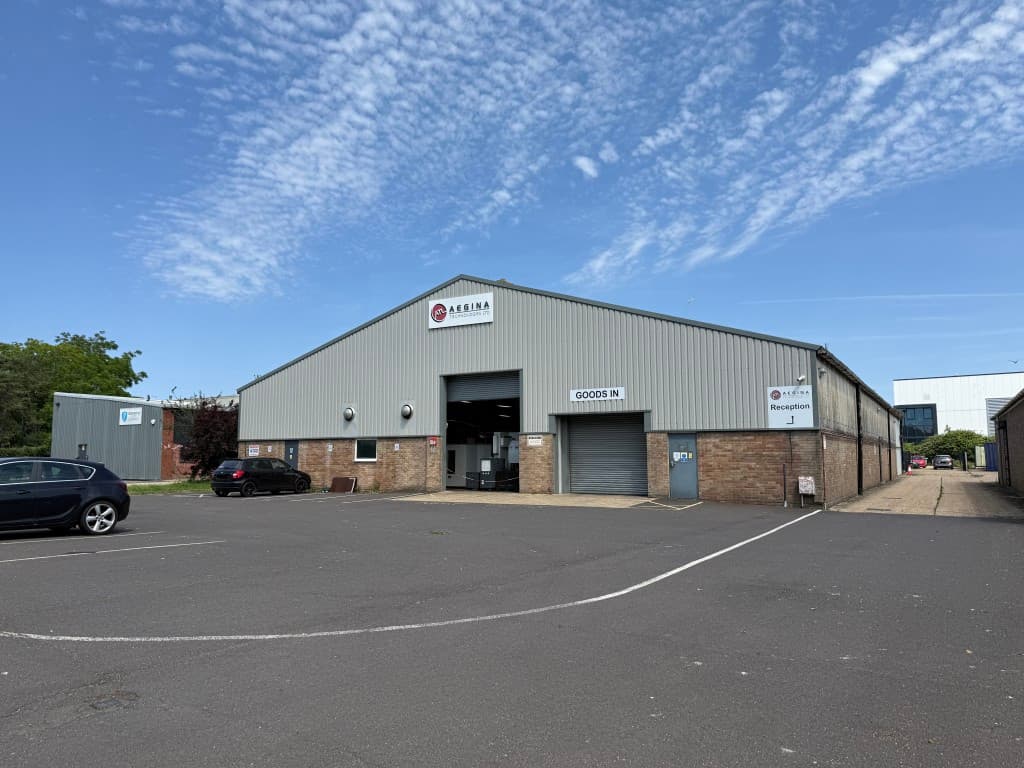 Leasehold Industrial Unit And Land For Investment