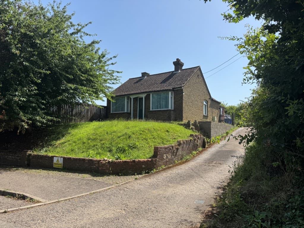 Detached Bungalow - Residential Investment