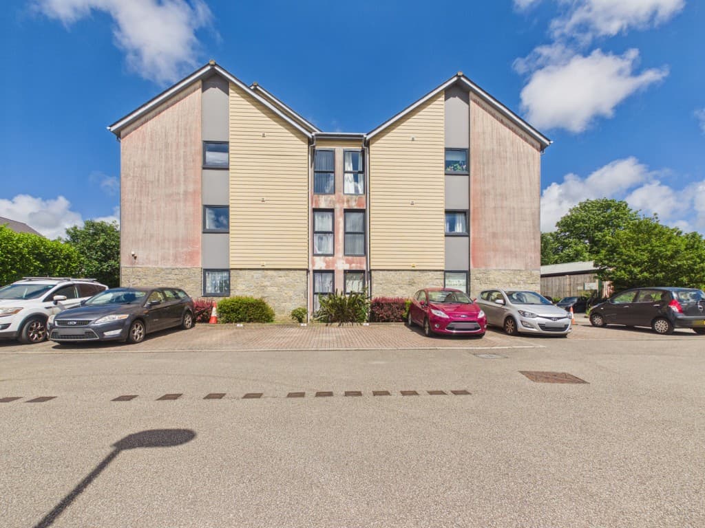 Modern Two-Bedroom Second Floor Apartment With Parking