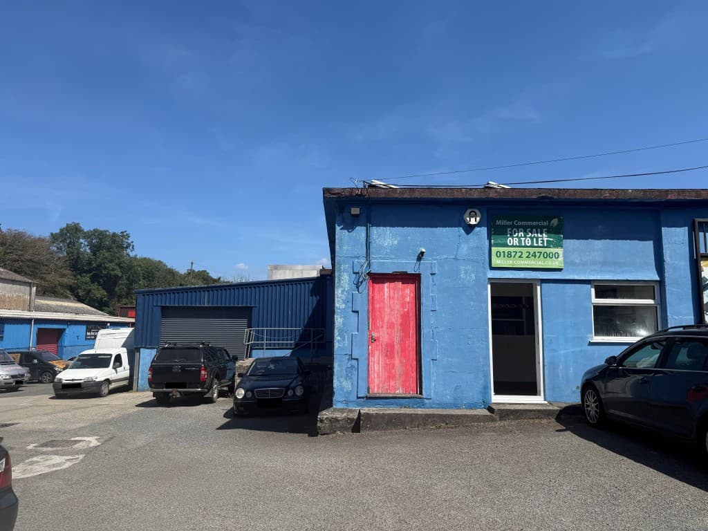 Vacant Large Industrial Unit