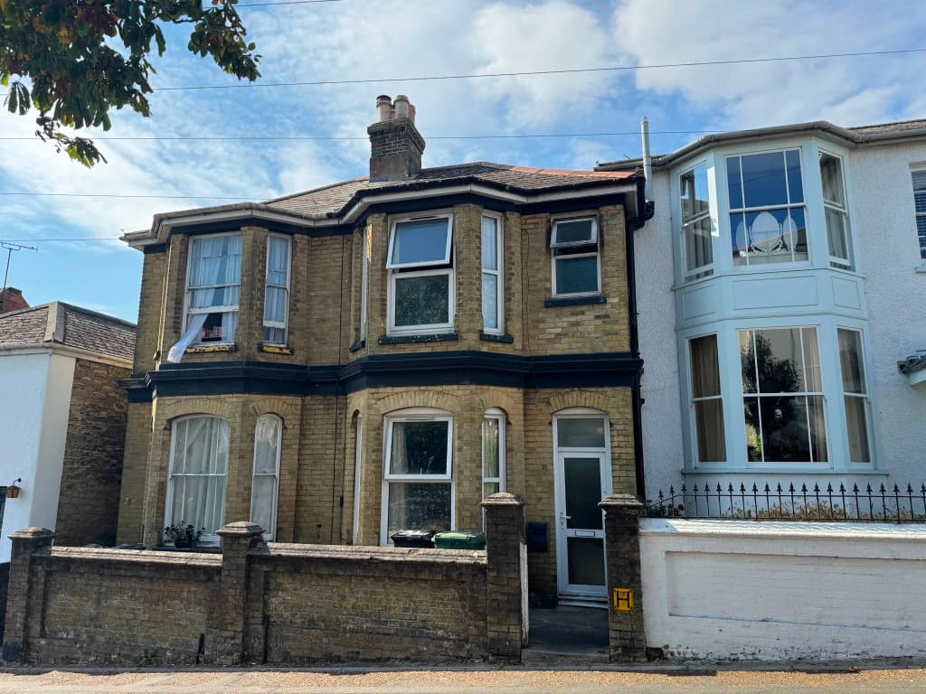 Three-Bedroom Mid-Terrace House For Investment