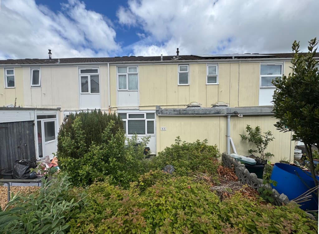 Mid-Terrace House For Improvement