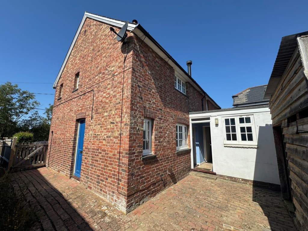 Two-Bedroom Period Cottage In Popular Location