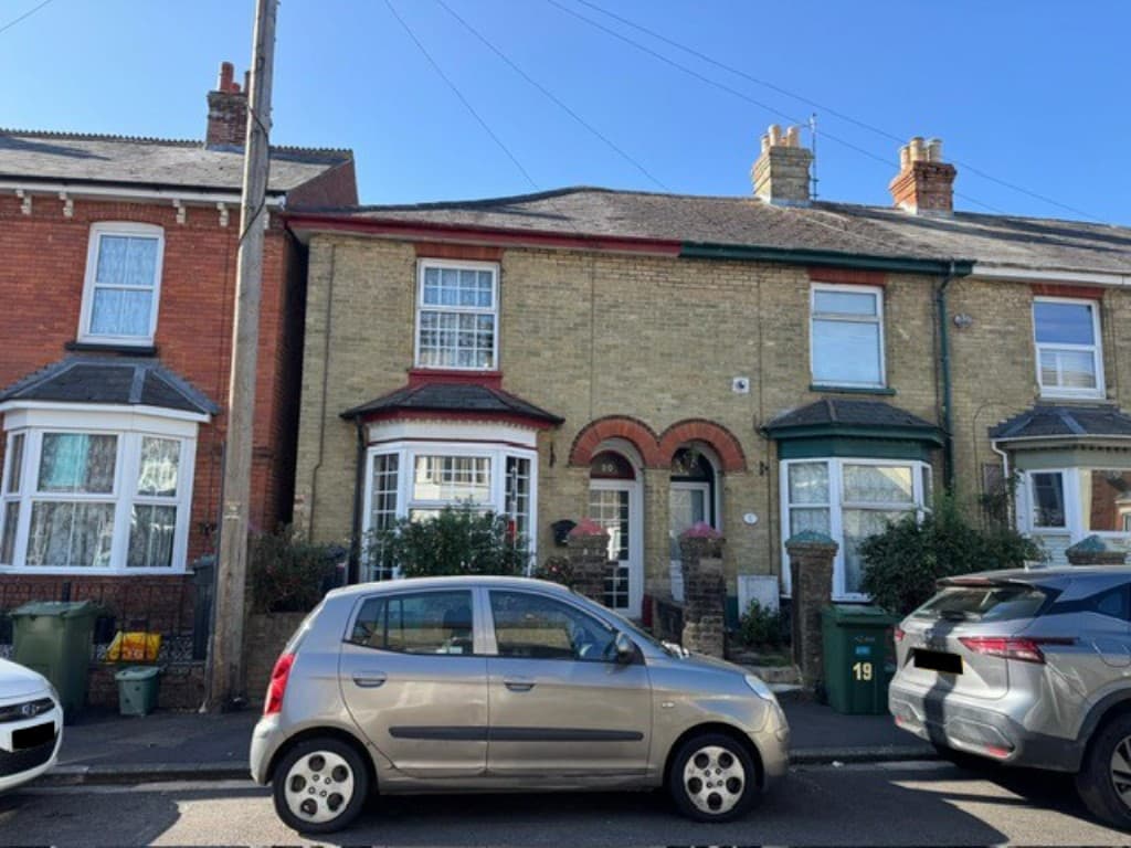 Three-Bedroom Town Centre House