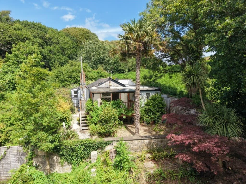 Cottage For Improvement