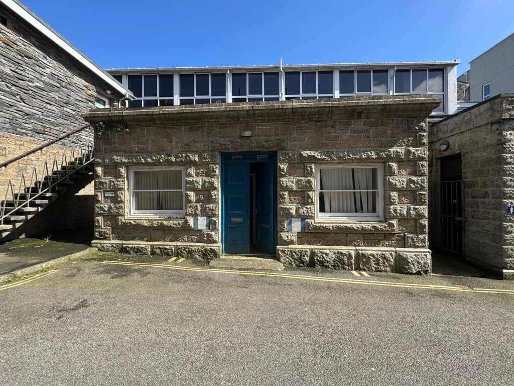 Detached Freehold Building