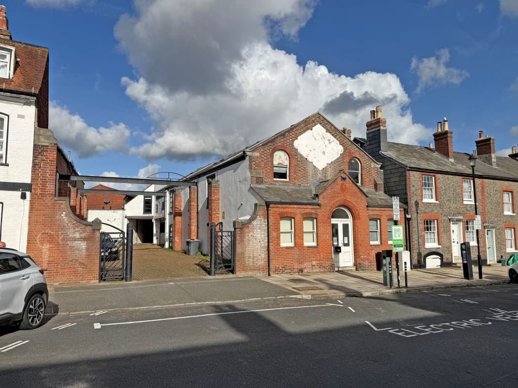 Town Centre Office Building With Parking