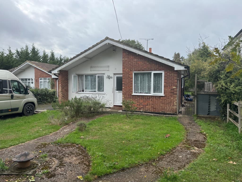 Three-Bedroom Bungalow For Refurbishment And Repair