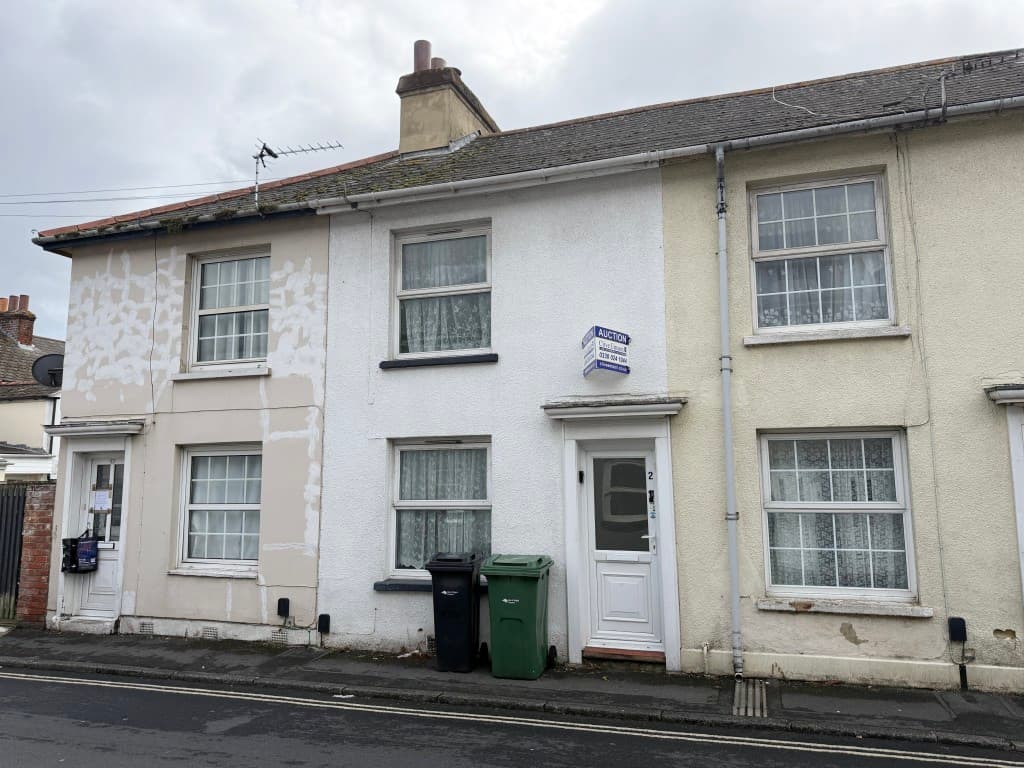 Freehold Two-Bedroom Mid-Terrace House For Improvement