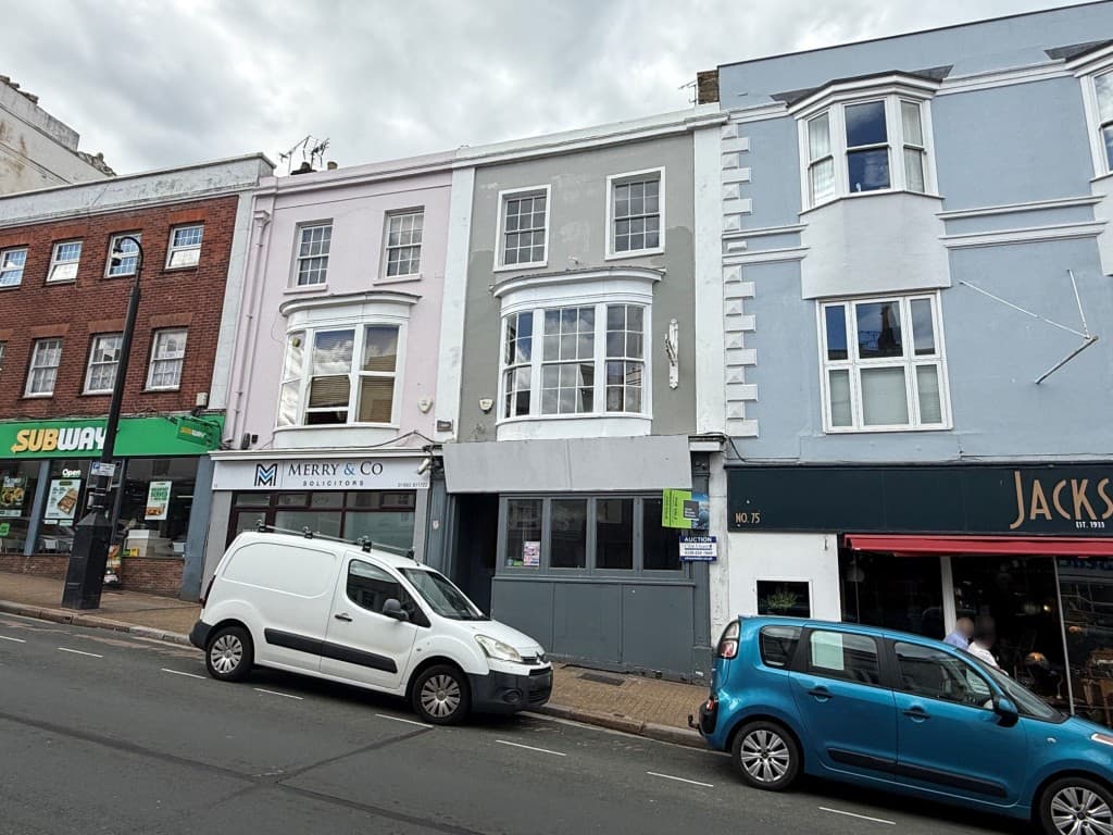 Vacant Four Storey Freehold Town Centre Building With Potential