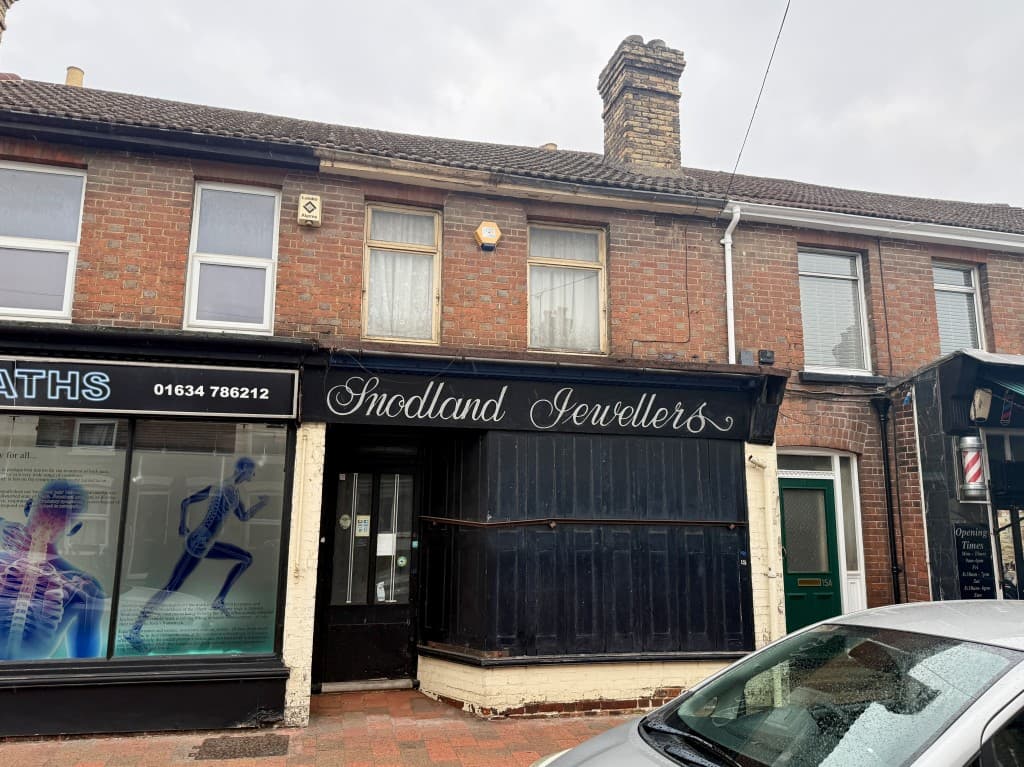 Vacant Mixed Use Building With Potential