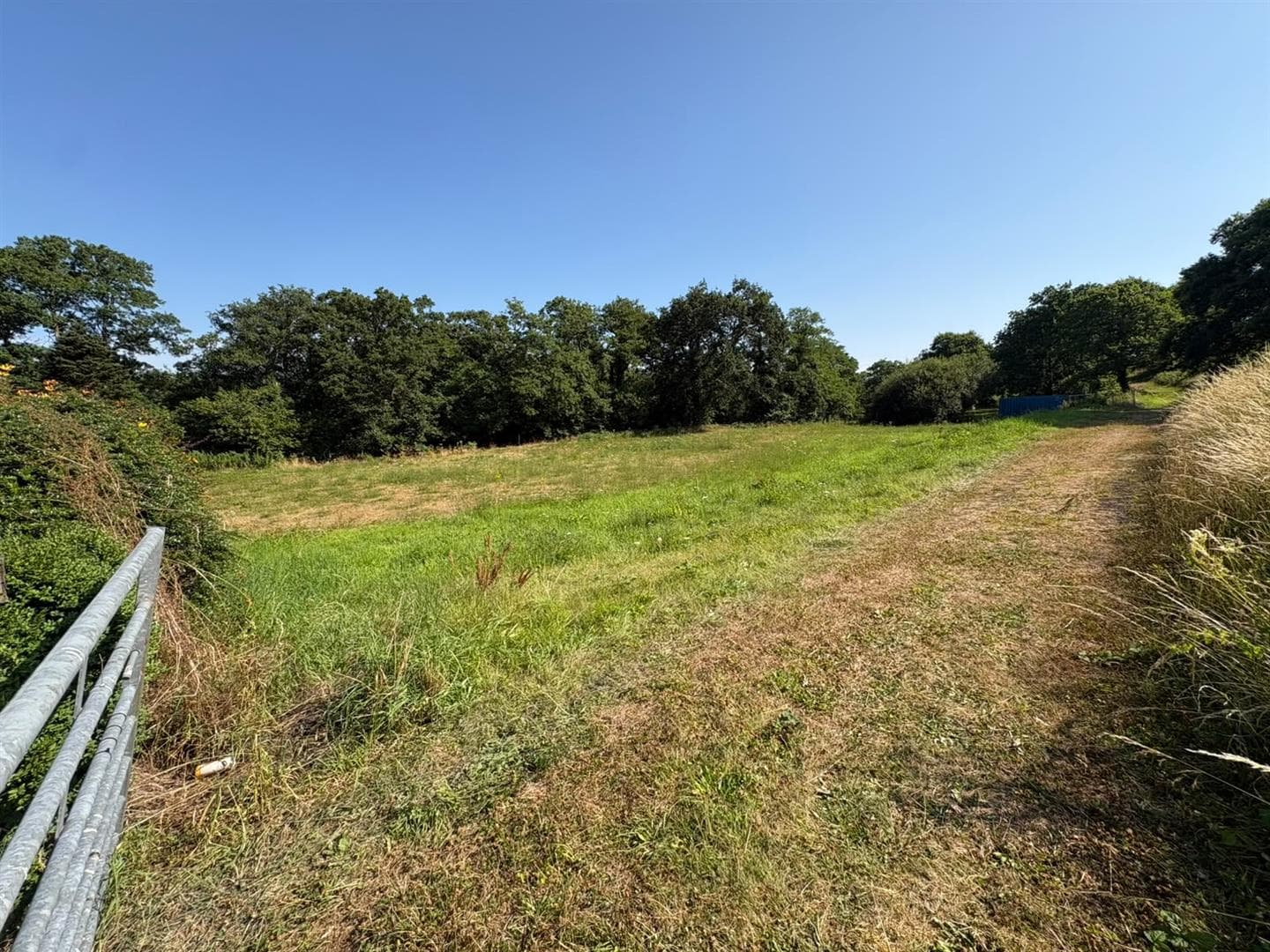 Land @ Old Caepontbren, Colliery Site Pontyates, Llanelli