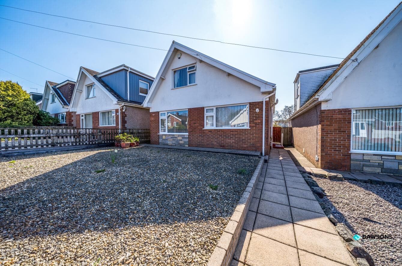 Detached Dormer-style Property in Excellent Investment Location