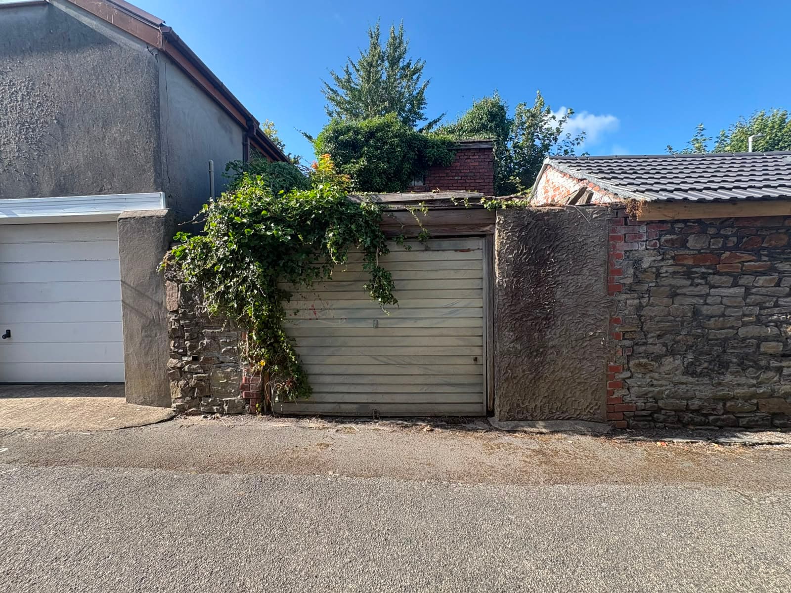 Garage @ Rear of