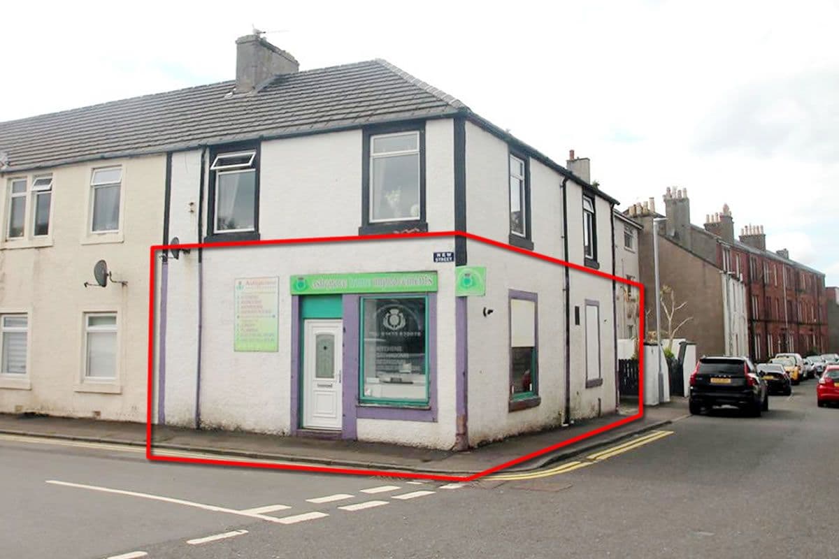 Vacant Commercial LOT 85